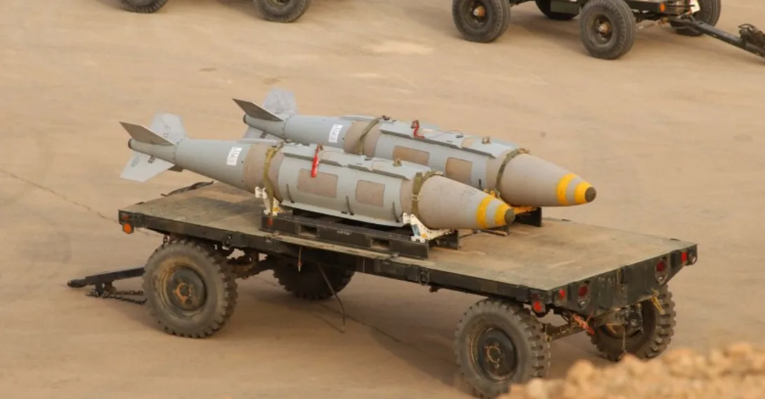 JDAM-01 - Quwa Two JDAM units.