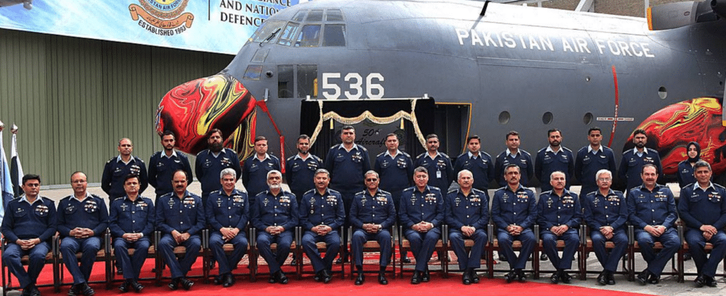 Pakistan-C-130-APP - Quwa