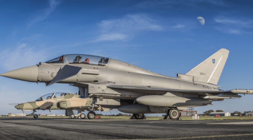 Oman-Typhoon-Hawk-01-Eurofighter - Quwa