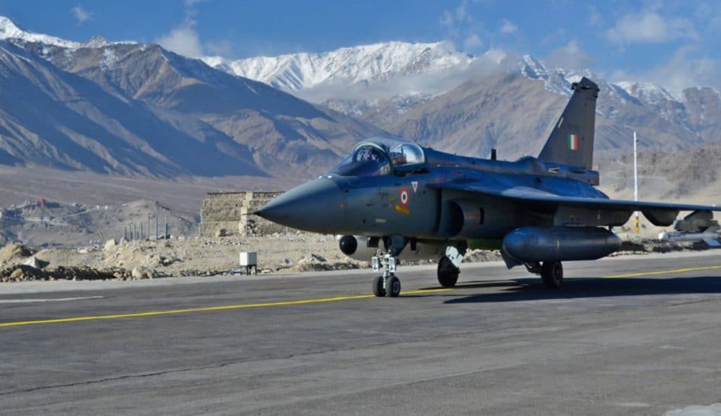 Tejas-HAL-01 - Quwa