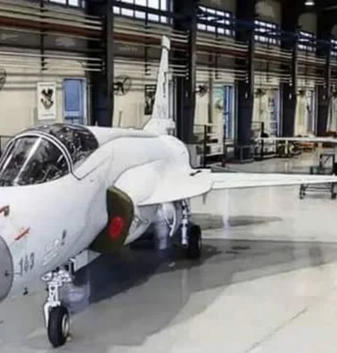 Line up of Pakistani JF-17 fighters. Photo used as a hero image for an article.