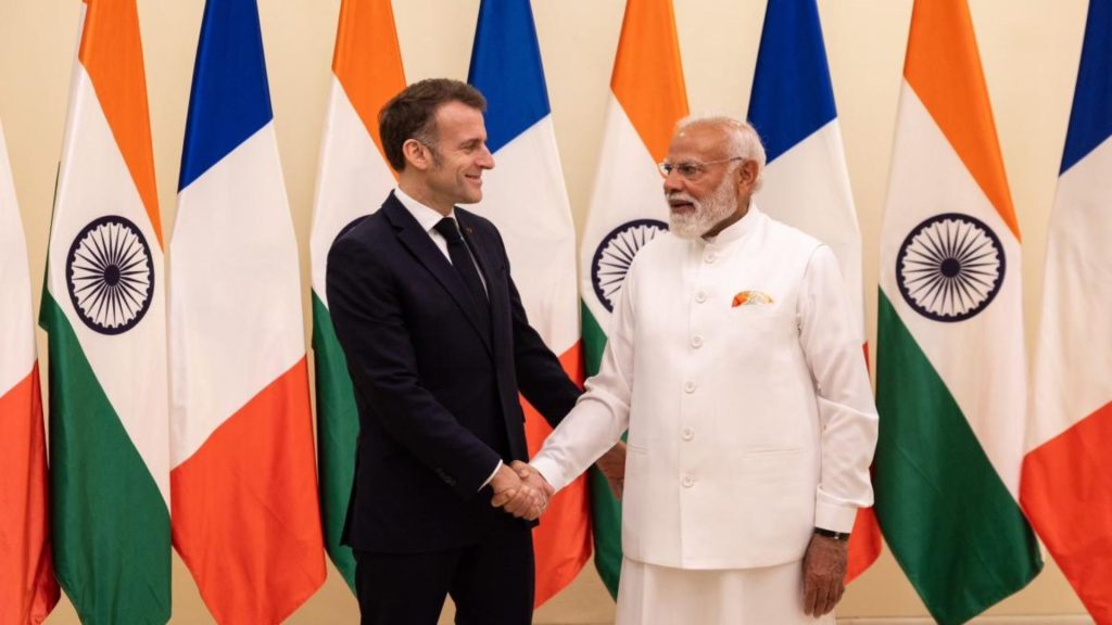 Photo of French President Macron and Indian Prime Minister Modi. Photo used as a hero about India and France enhancing their defence ties.