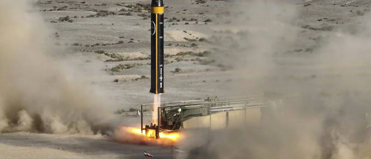 Photo of an Iranian ballistic missile being launched.
