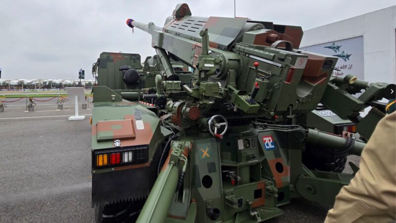 Photo of a Pakistan Army SH-15 artillery system.