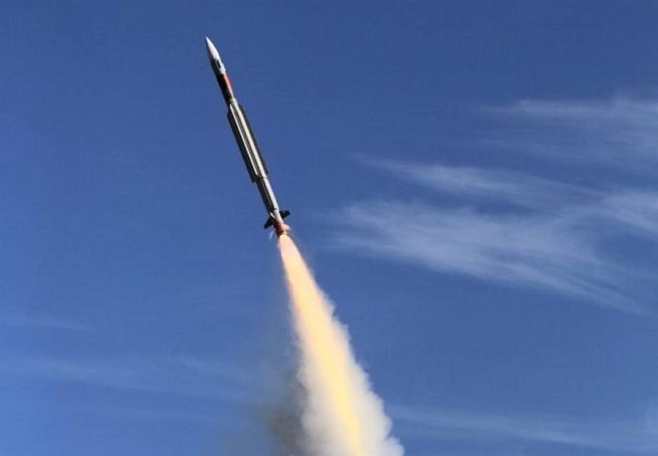 MBDA CAMM-ER medium-range surface-to-air missile during MAADS qualification firing — the CAMM-ER provides 45+ km range with active radar-homing guidance and is operated by the Pakistan Navy aboard Babur-class corvettes