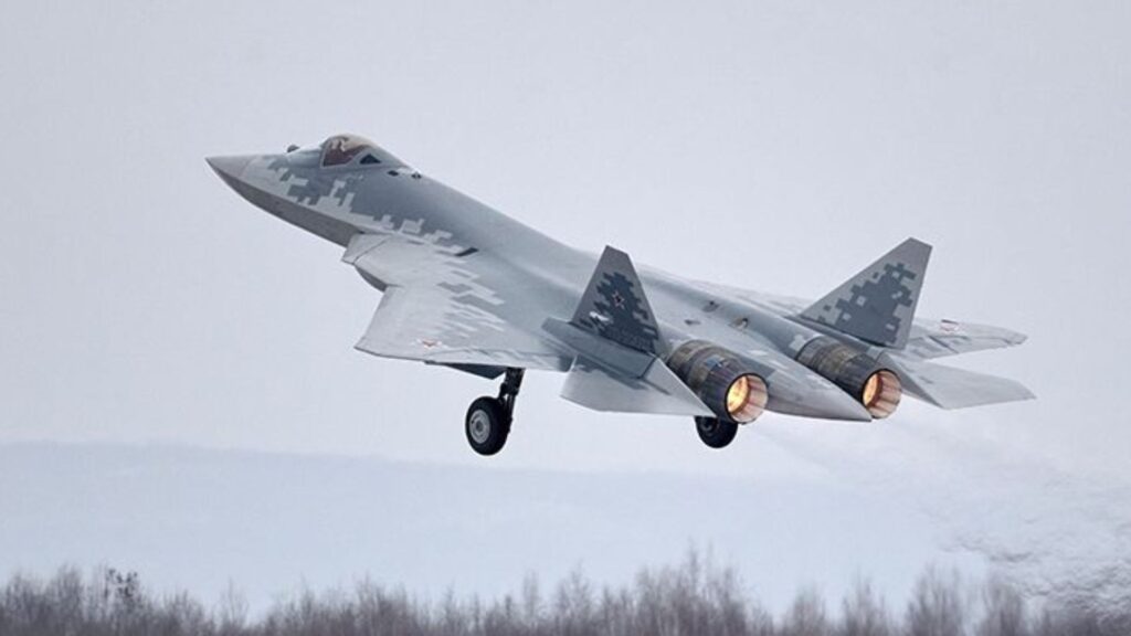 Sukhoi Su-57 'Felon' fifth-generation stealth fighter taking off — the Russian Su-57 India's Air Force is being urged to acquire.