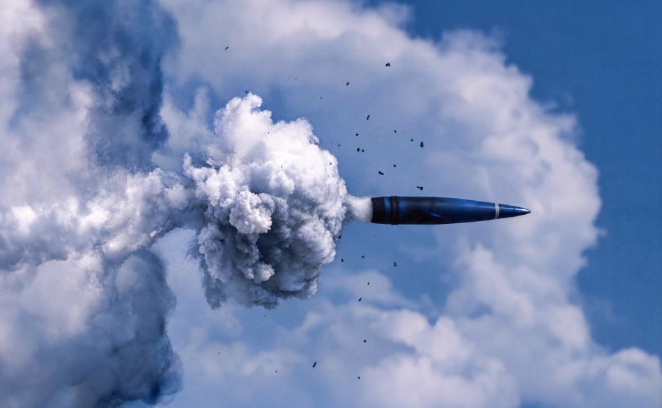 UAE-designed 155 mm extended-range artillery round leaving the muzzle during EDGE's first dynamic test firing