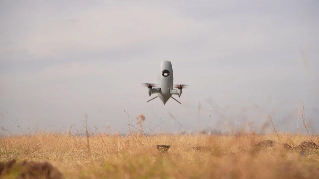 ASELSAN GÖKALP interceptor hovering above a grassy test area